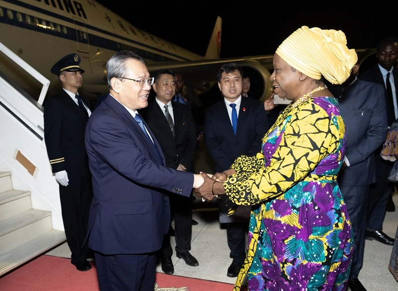 Chinaโs Premier Li Qiang Backs $1.4bn Tazara Railway Overhaul in High-Stakes Visit to Zambia