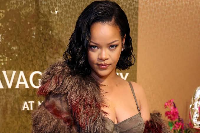 Rihanna’s ‘Where Have You Been’ & ‘Pon De Replay’ Hit 1 BILLION Spotify Streams