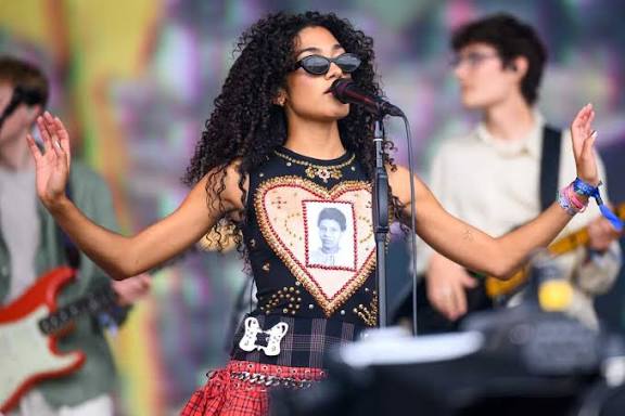 Olivia Dean Dominates 2026 BRIT Awards With Four Major Wins