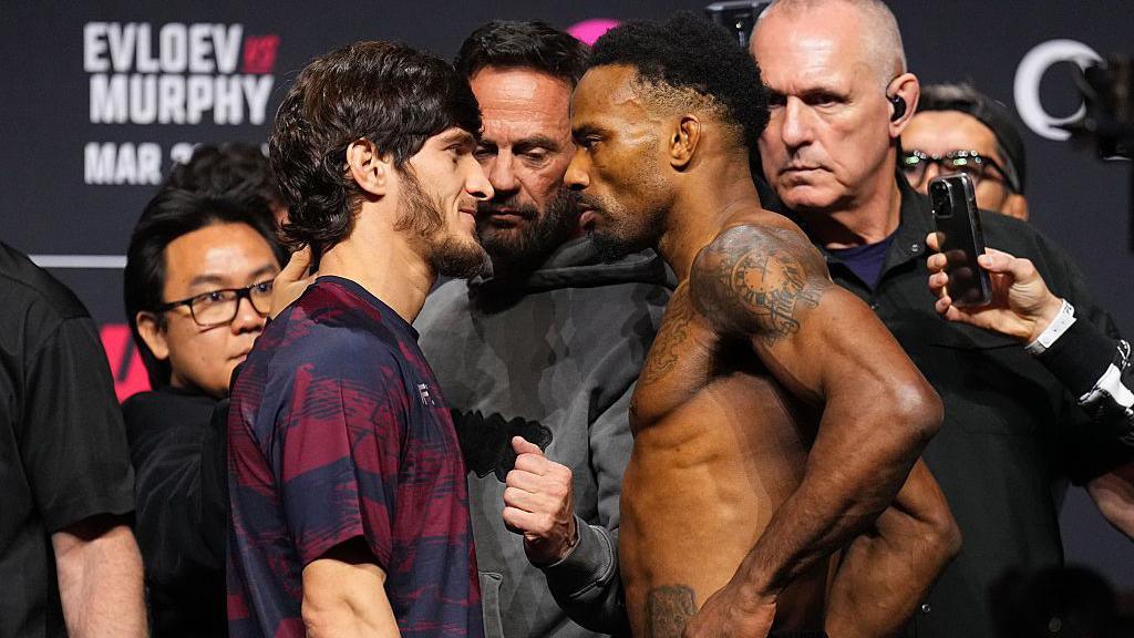 Movsar Evloev Defeats Lerone Murphy at UFC London, Derails Title Hopes