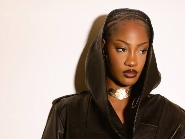 Tems Becomes Africaโs Most Streamed Artist on Spotify With Over 40 Million Monthly Listeners