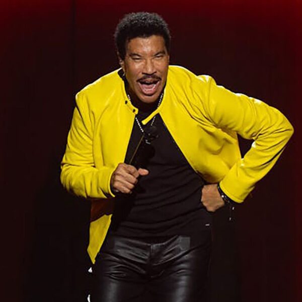 Lionel Richie Returns to the Stage Days After Health Scare