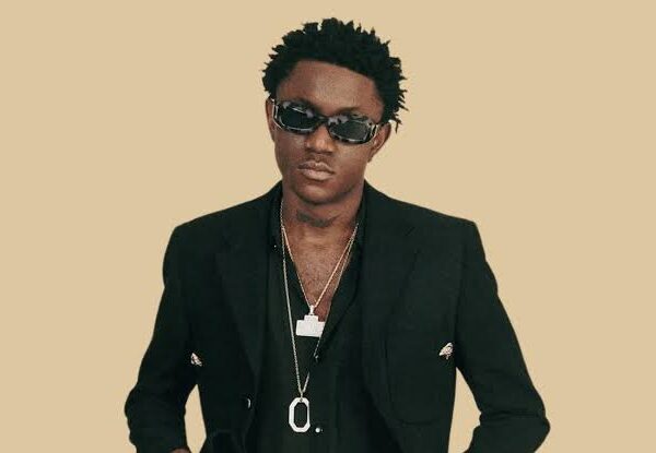 Victony Announces Sophomore Album STARLIFE, Arriving This August