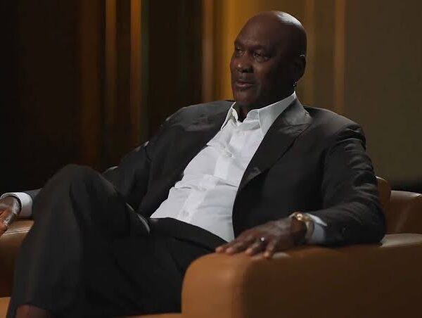 Michael Jordan Donates $10 Million to UNCโs School of Social Work in Honor of His Mother
